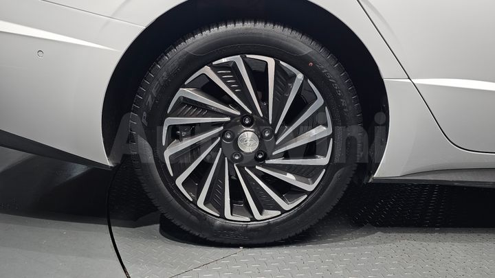 Hyundai Sonata 2023 — 5