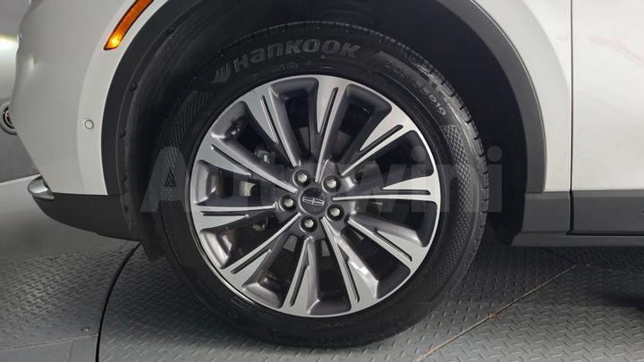 Lincoln Corsair 2021 — 5