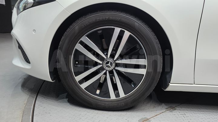 Mercedes Benz A Class 2022 — 5
