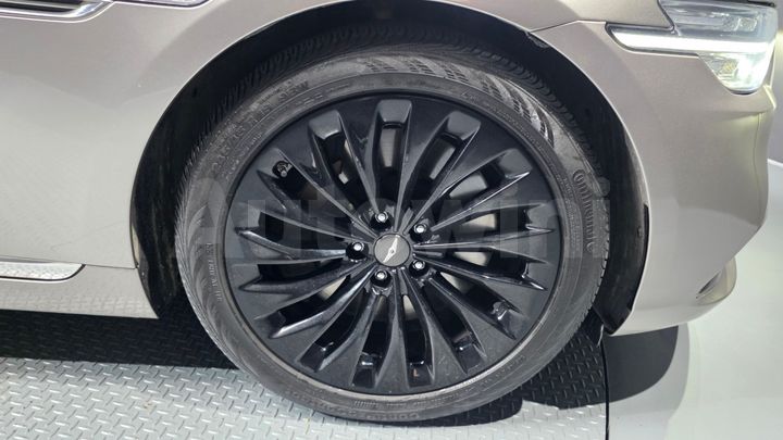 Genesis G90 2019 — 5
