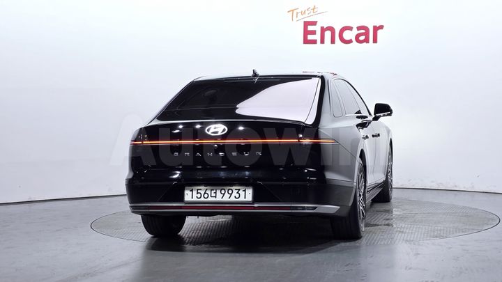 Hyundai Grandeur 2023 — 4