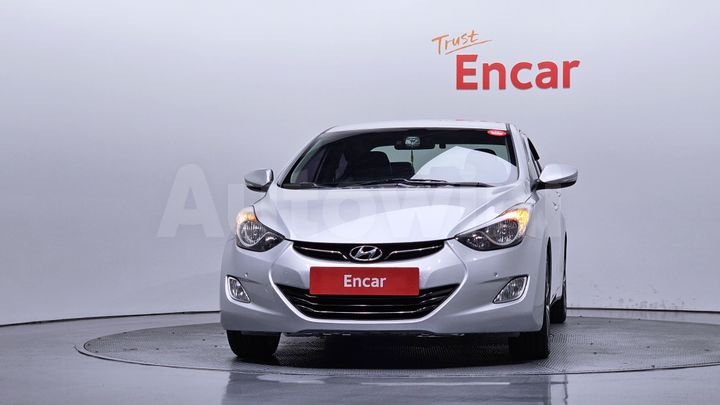 Hyundai Avante 2014 — 3