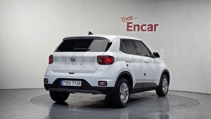 Hyundai Venue 2024 — 2