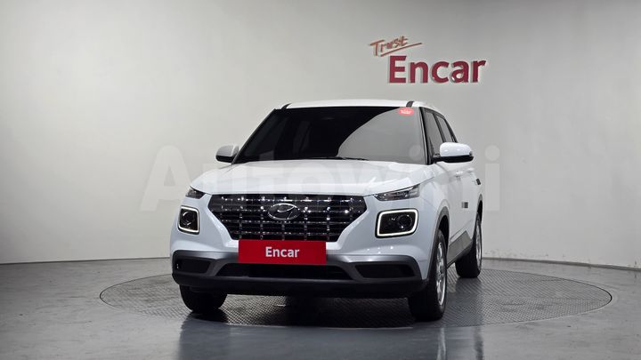 Hyundai Venue 2024 — 3