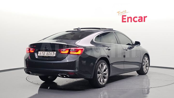 Chevrolet Malibu 2018 — 2