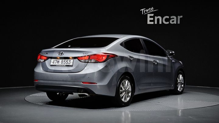 Hyundai Avante 2015 — 2
