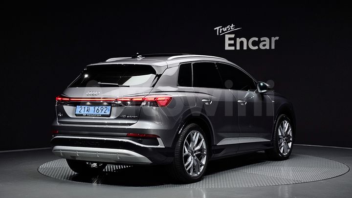 Audi Q4