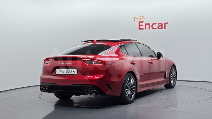 Kia Stinger 2018 — 2