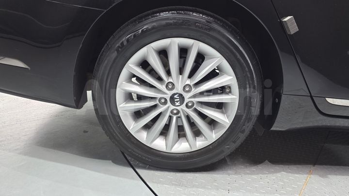 Kia K7 2019 — 5