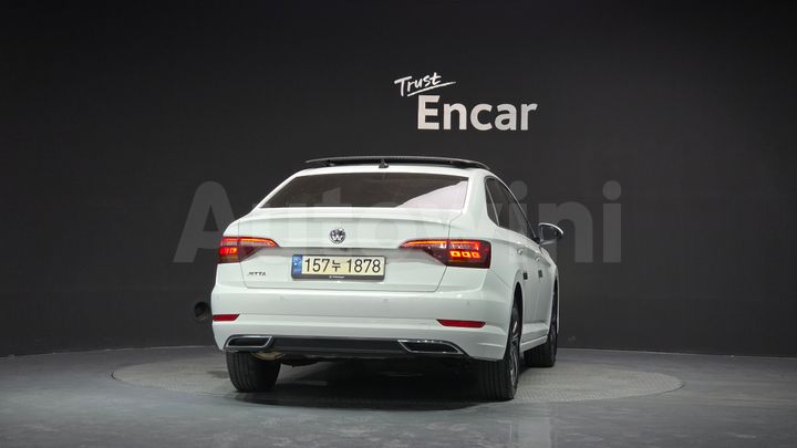 Volkswagen Jetta 2021 — 4
