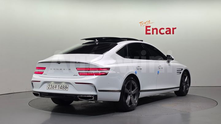 Genesis G80 2024 — 2