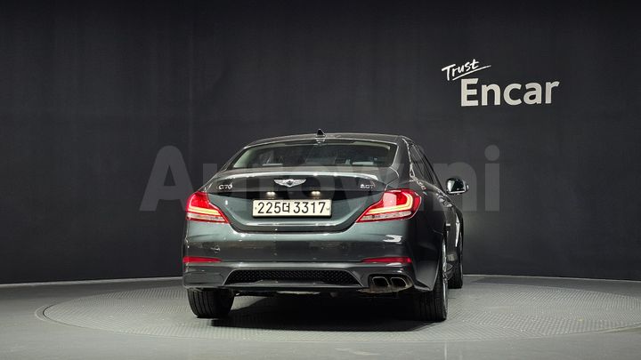 Genesis G70 2018 — 4