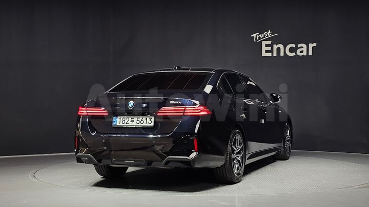 BMW 5 Series 2024 — 2