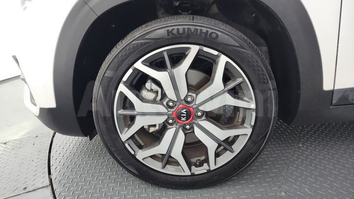 Kia Seltos 2022 — 5