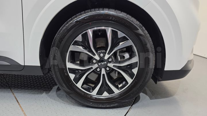 Kia Carnival 2023 — 5