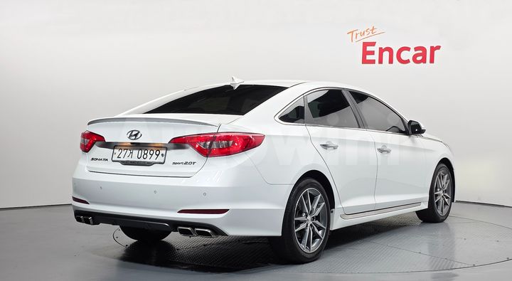 Hyundai Sonata 2015 — 2