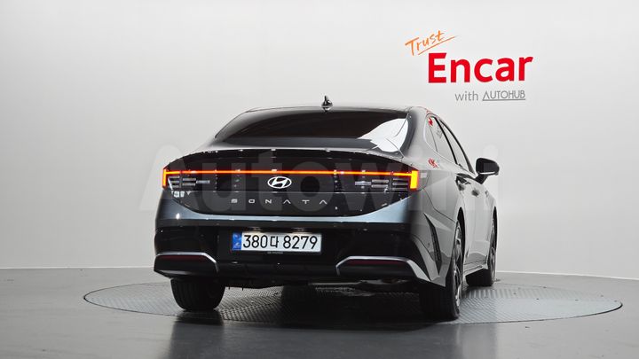 Hyundai Sonata 2025 — 4