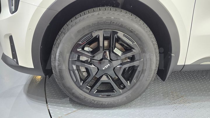 Kia Sorento 2025 — 5