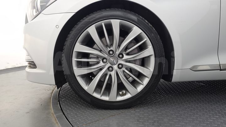Hyundai Genesis 2016 — 5
