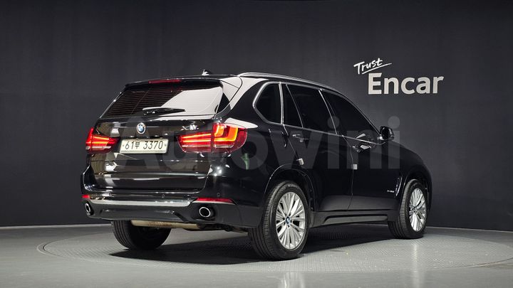 BMW X5 2017 — 2