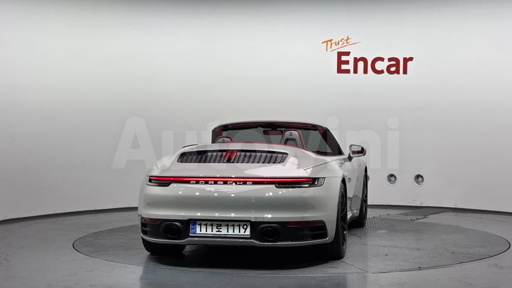 Porsche 911 2024 — 4