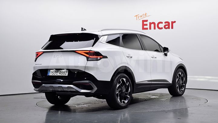 Kia Sportage 2023 — 2
