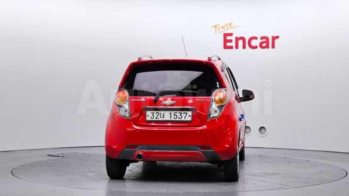 Chevrolet Spark 2012 — 4