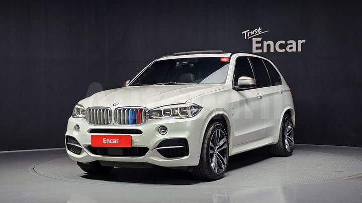 BMW X5 2016 — 2