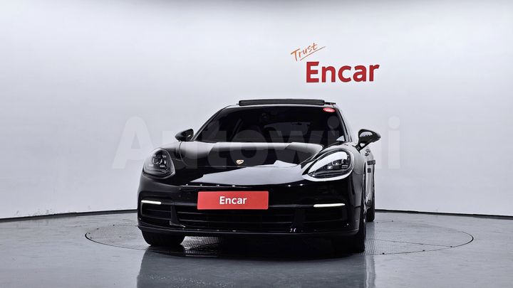 Porsche Panamera 2018 — 3