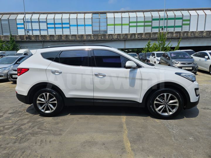 Hyundai SantaFe 2015 — 4