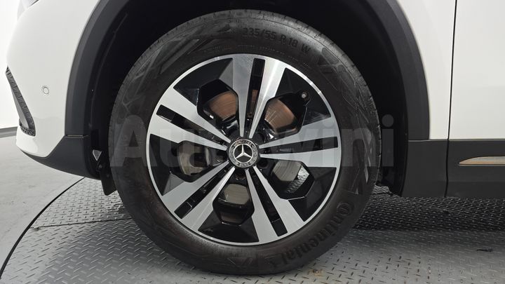 Mercedes-Benz GLA Class 2021 — 4