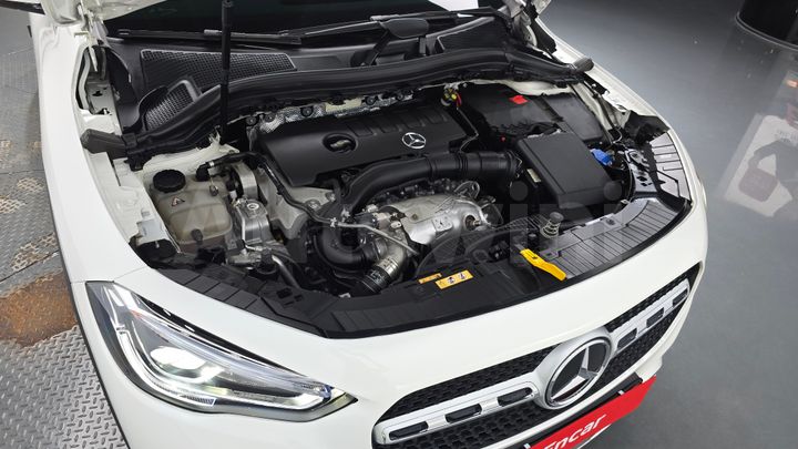 Mercedes-Benz GLA Class 2021 — 5