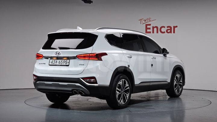 Hyundai SantaFe 2019 — 2