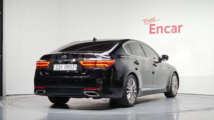 Kia K9 2016 — 2