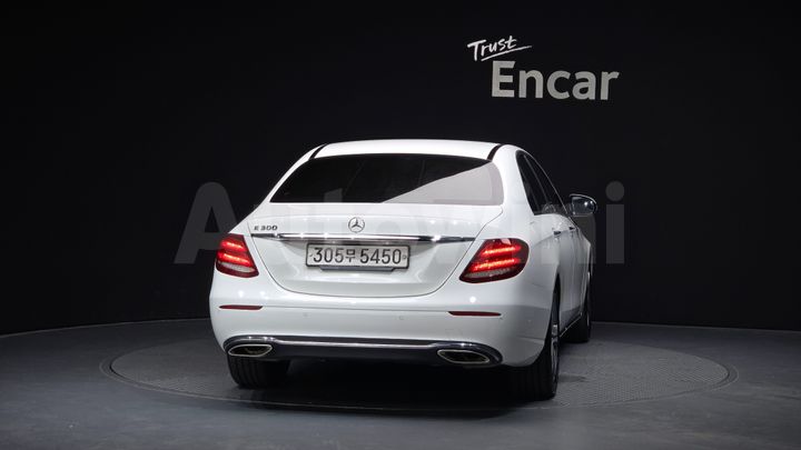 Mercedes-Benz E Class 2019 — 4