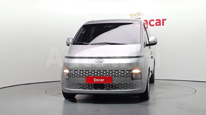 Hyundai Staria 2022 — 3