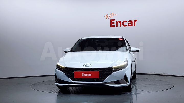 Hyundai Avante 2021 — 3