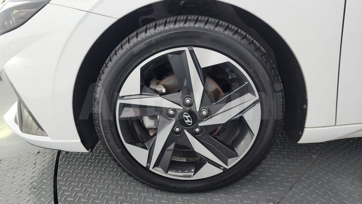 Hyundai Avante 2021 — 5
