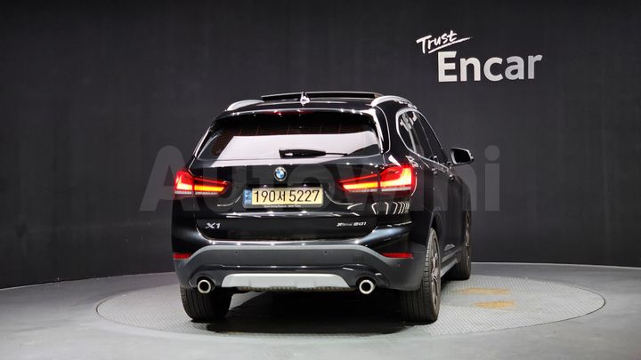 BMW X1 2022 — 4