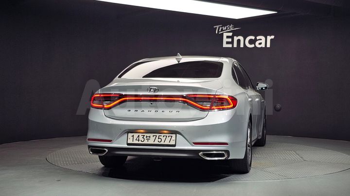 Hyundai Grandeur 2017 — 4