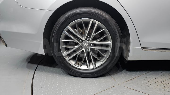 Hyundai Grandeur 2017 — 5