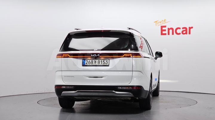 Kia Carnival 2022 — 4