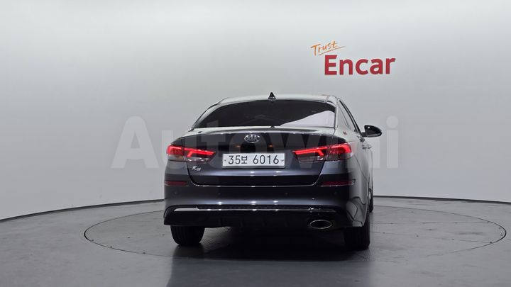 Kia K5 2019 — 4