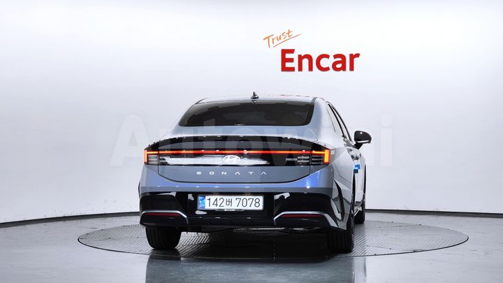 Hyundai Sonata 2024 — 4