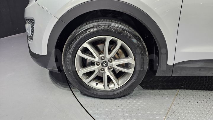 Hyundai SantaFe 2015 — 5