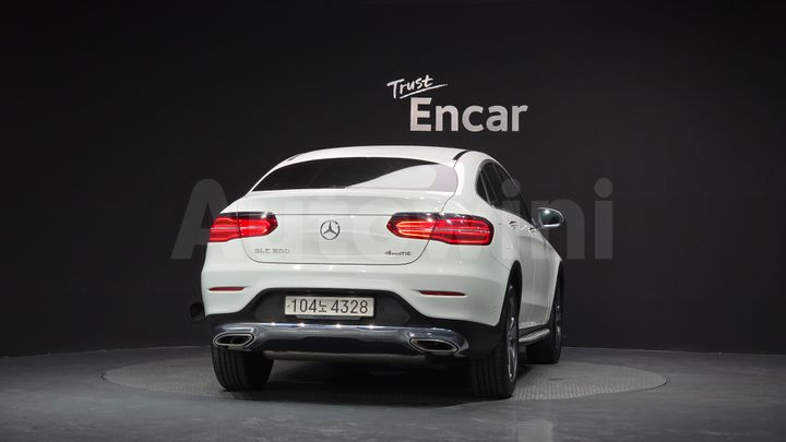 Mercedes-Benz GLC Class 2019 — 3