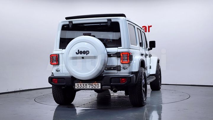 Jeep Wrangler 2020 — 4