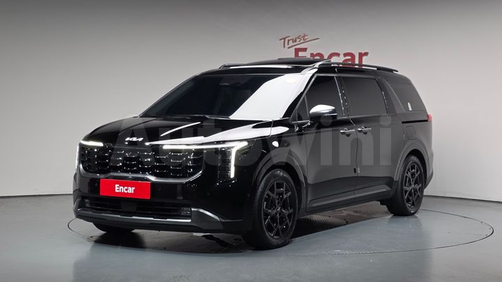 Kia Carnival 2025 — 2