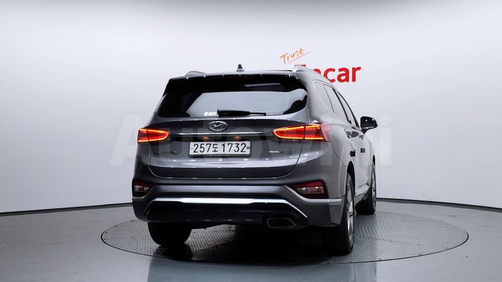 Hyundai SantaFe 2019 — 4