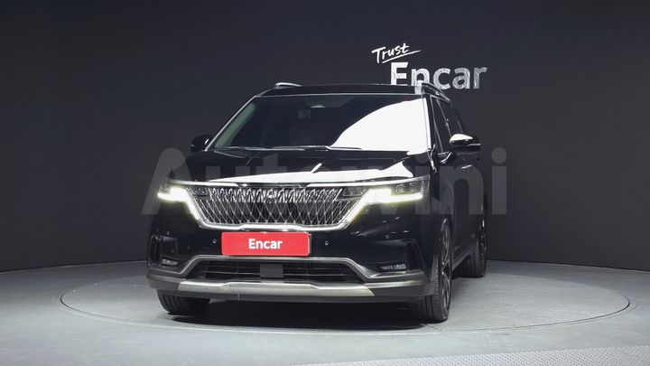 Kia Carnival 2023 — 3